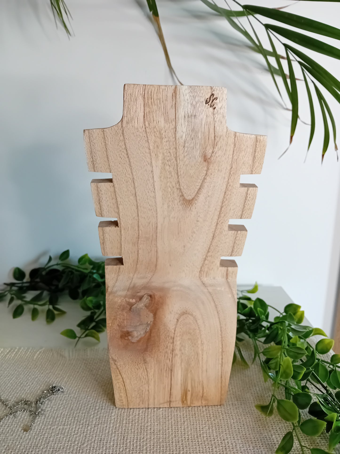 Buste en bois massif cranté Fleurs